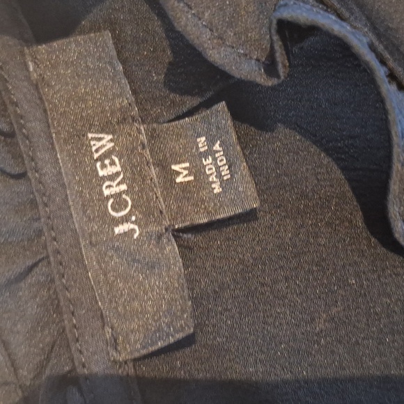 [M] Ruffle blouse - Picture 9 of 10